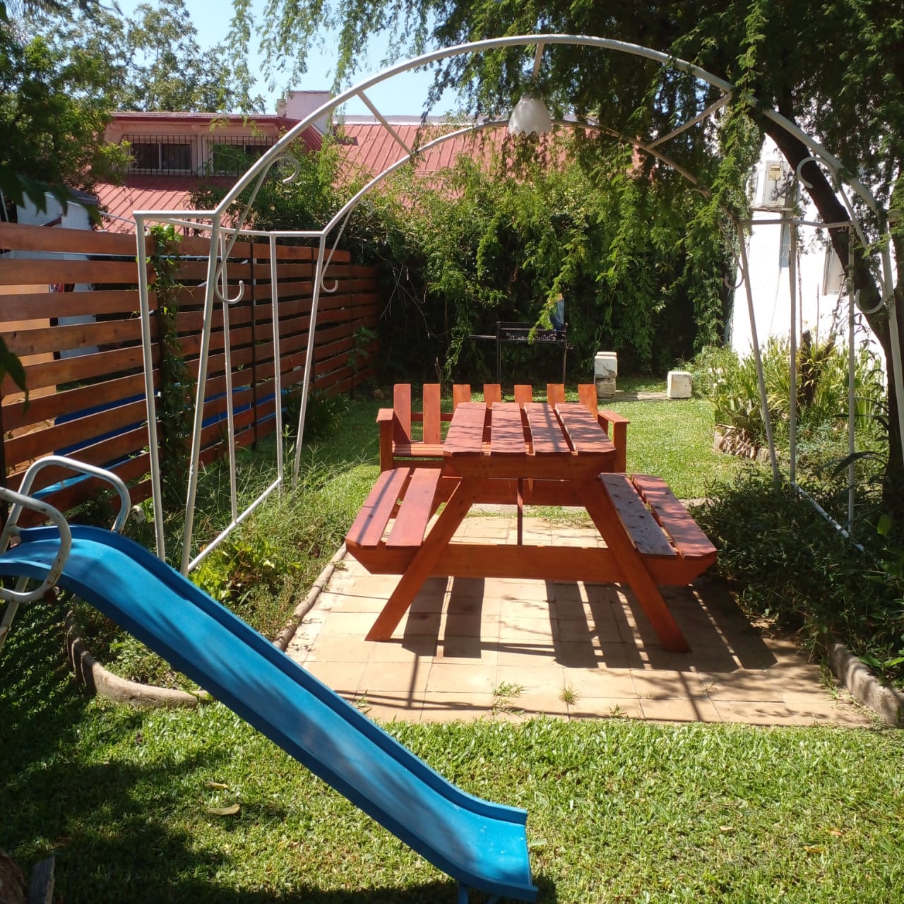 WhatsApp Image 2025-12-03 at 20.01.33 (2)