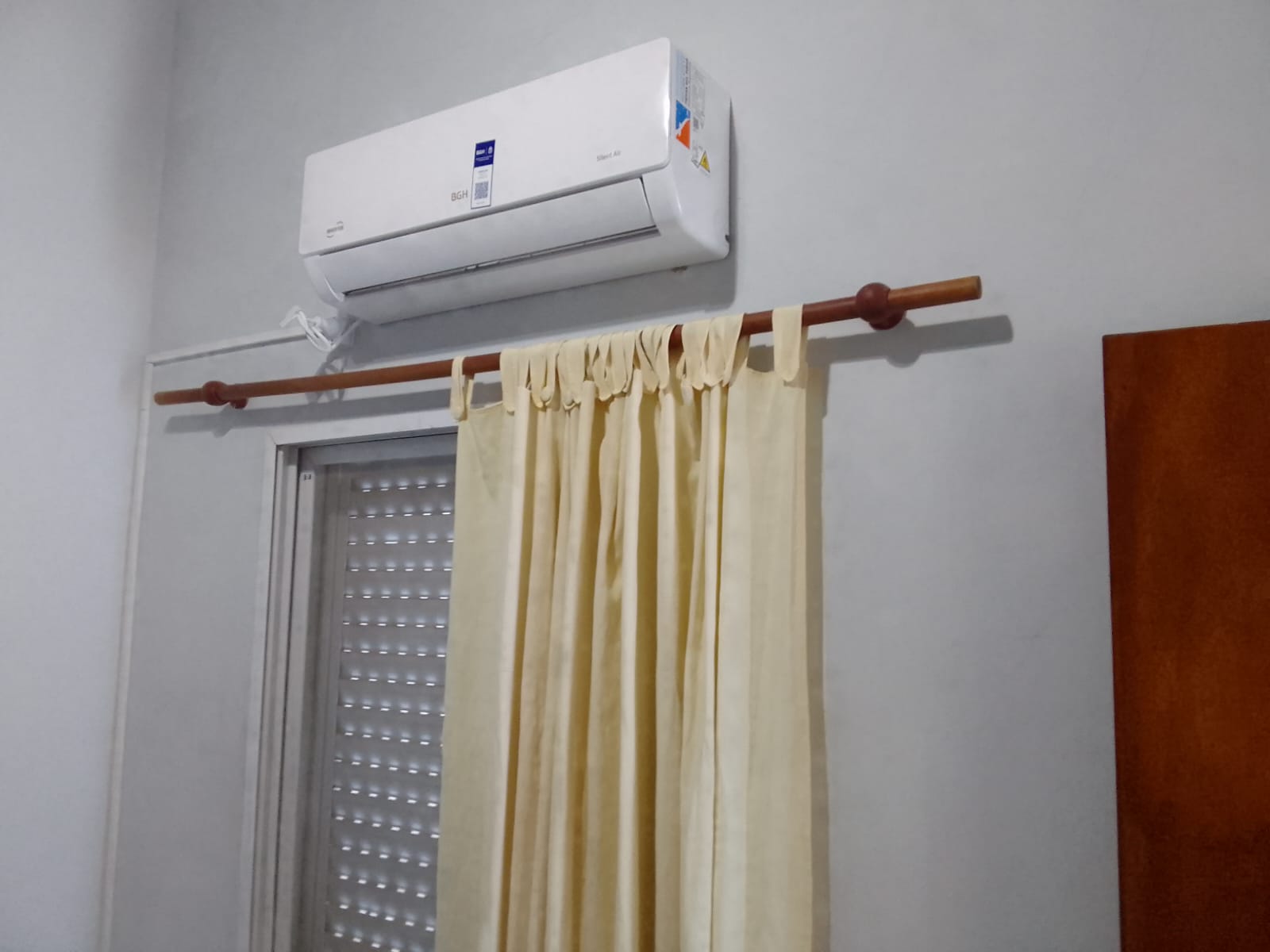 WhatsApp Image 2025-12-12 at 18.22.54 (1)