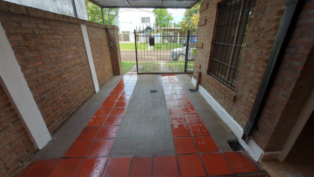 WhatsApp Image 2025-12-05 at 18.39.56 (2)