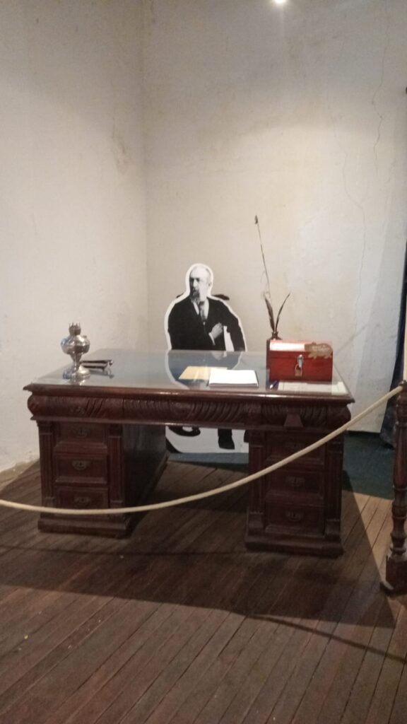 WhatsApp Image 2025-11-25 at 07.25.34 (1)