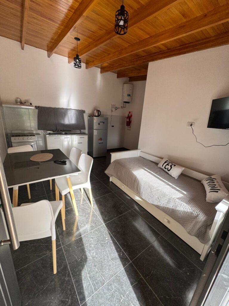 WhatsApp Image 2026-03-05 at 17.37.54 (1)