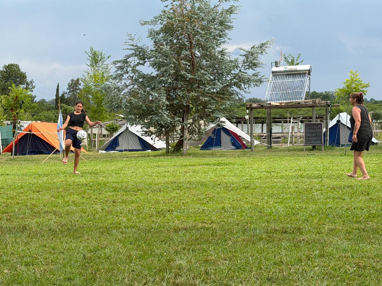 c0201deb-f9b3-4935-a3c9-b270b039c353