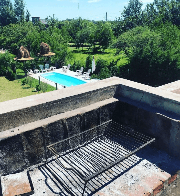 omm-publi-pileta-parrilla-y-terraza